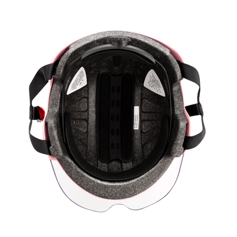 Intérieur du casque DYU avec rembourrage et ajustements pour un confort optimal. Intérieur du casque DYU avec rembourrage et ajustements pour un confort optimal.