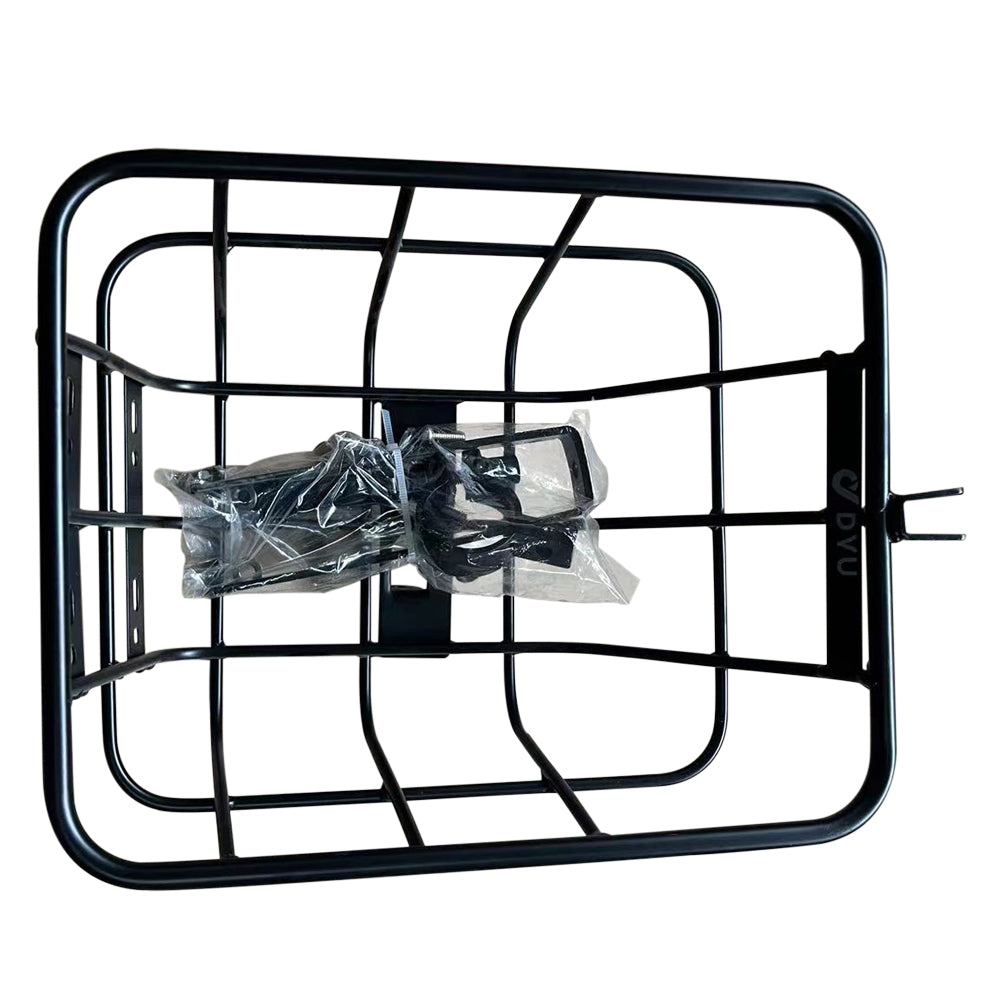 Panier vélo DYU noir avec matériel d'installation, vue du dessus. Panier vélo DYU noir avec matériel d'installation, vue du dessus.