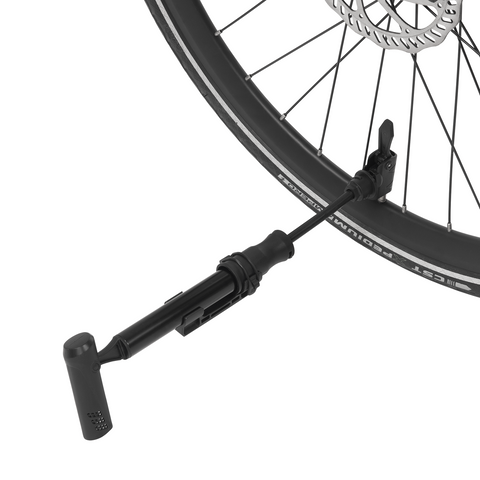 Pompe à vélo DYU noire pour gonflage rapide des pneus de bicyclettes.